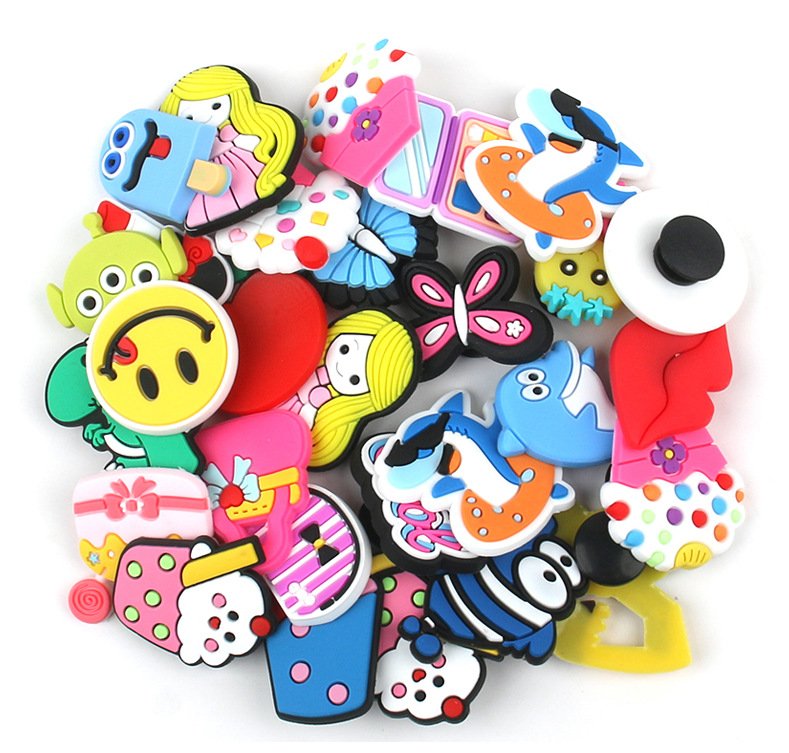 2024新款洞洞鞋配饰diy鞋扣配件花扣鞋花可爱卡扣装饰扣厂家批发详情8