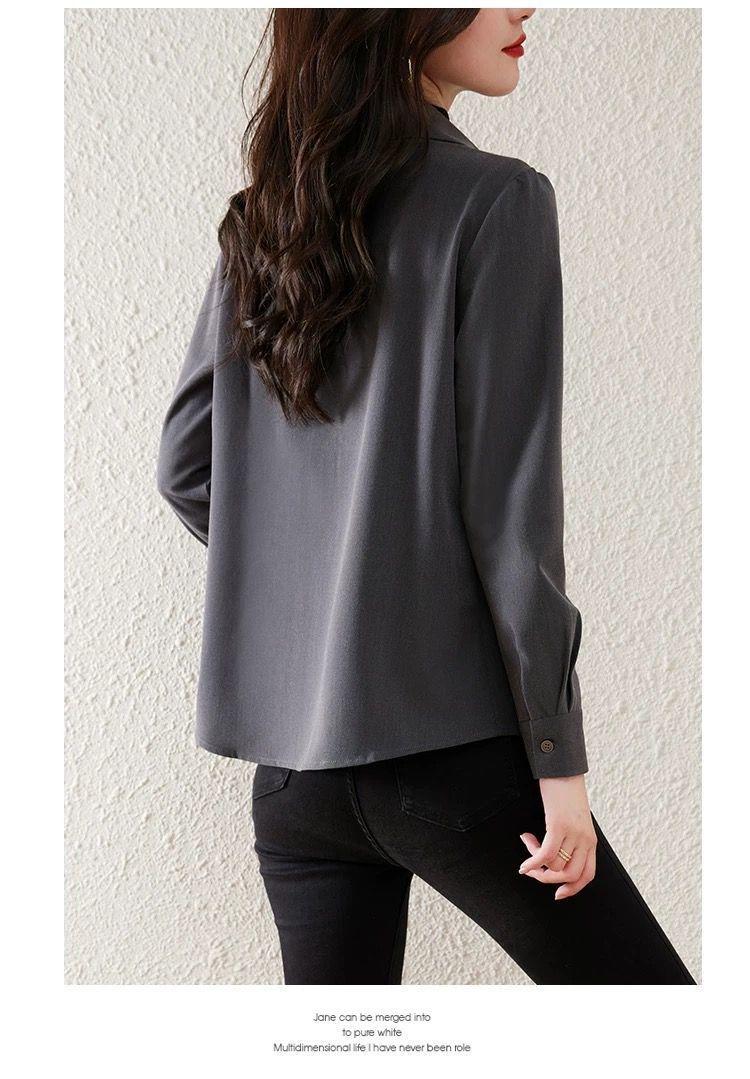 This is a new retro Hong Kong-style high-quality shirt with a thick long-sleeved design and a unique style for women in the autumn and winter of 2025 pic 12