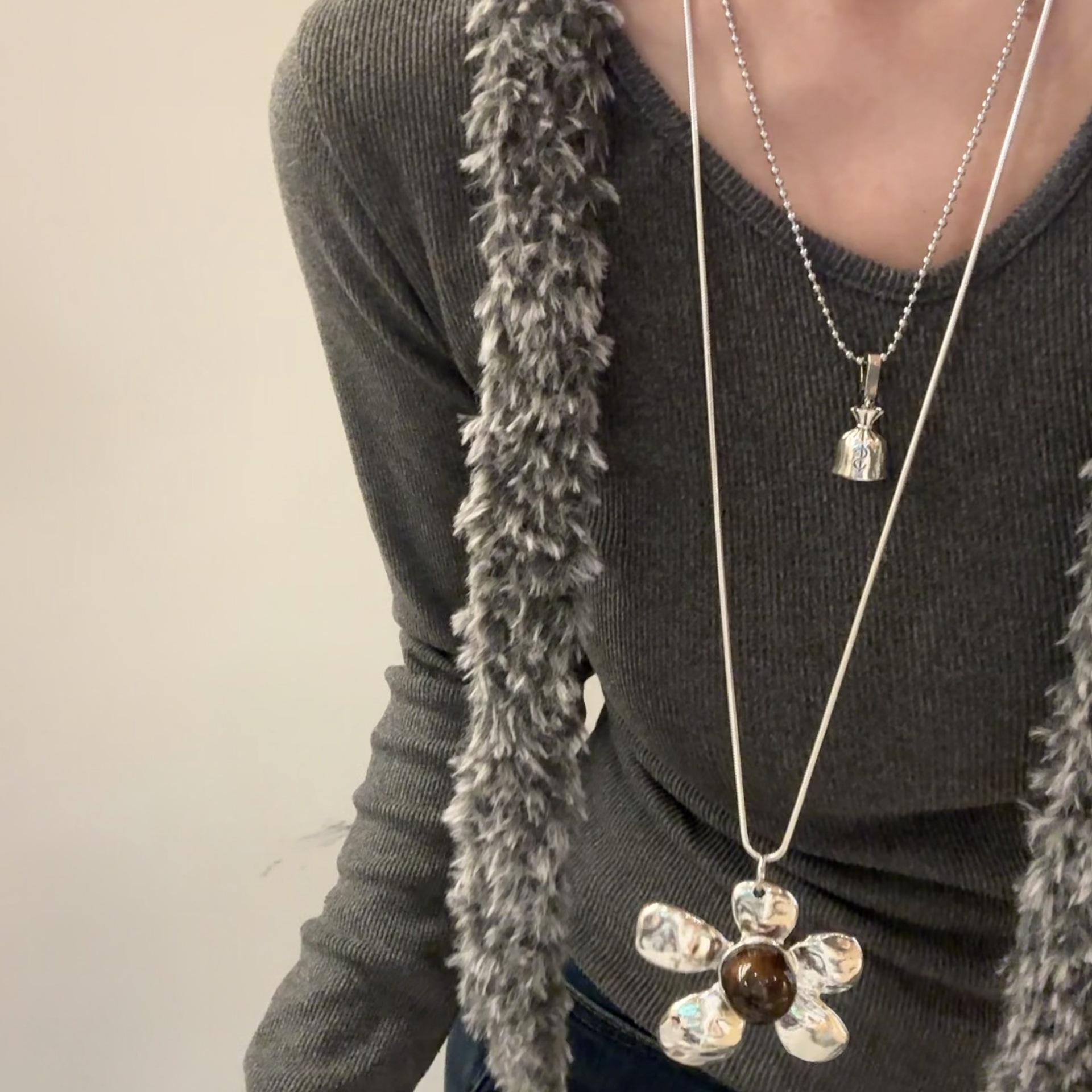 跨境专供亚马逊钛钢项链长款钱袋项链花朵仿古时尚百搭毛衣链项链详情11