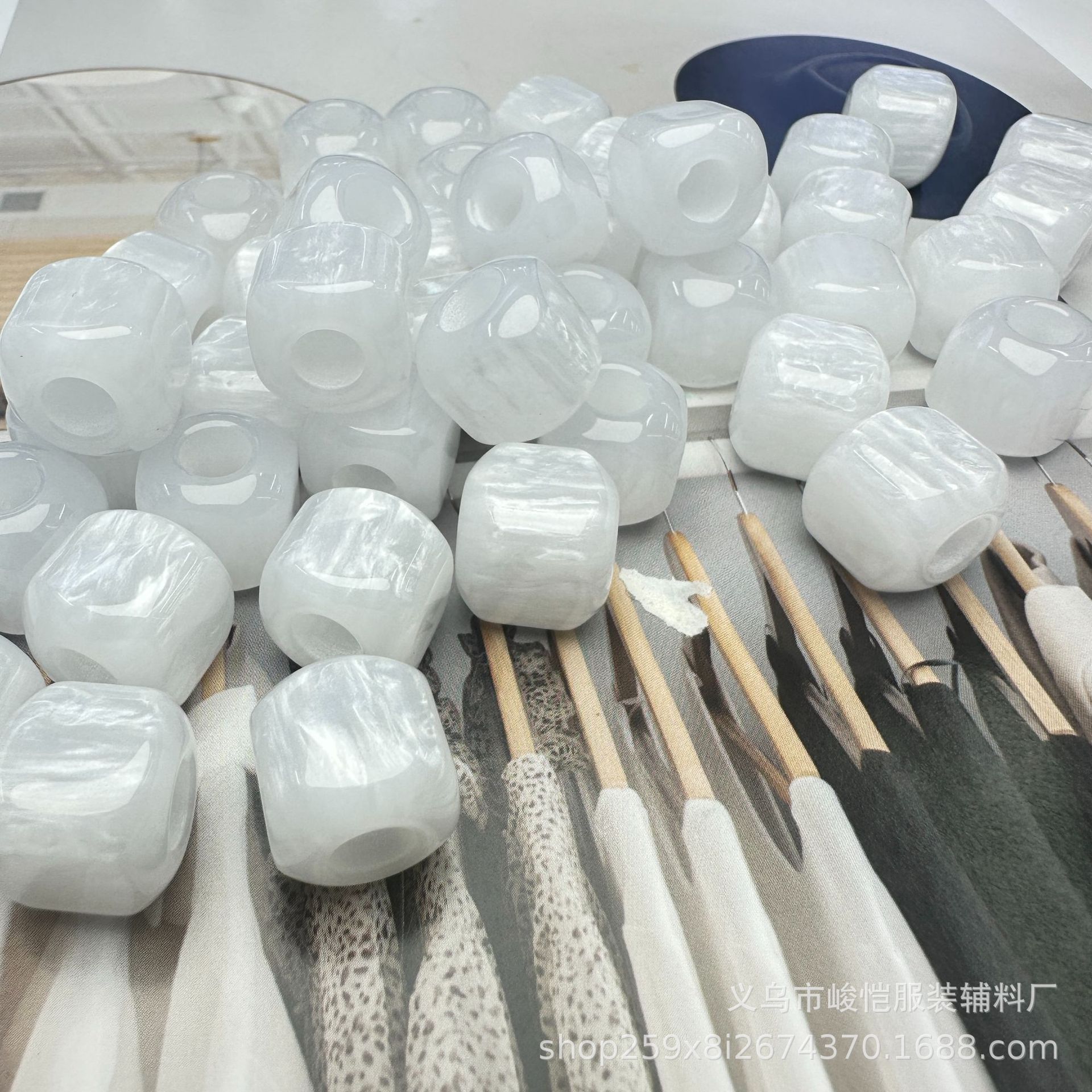 新款大孔批发链项链串珠手高级diy手工12mm桶珠树脂爆款配件多色详情12