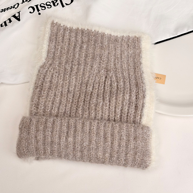 The 2025 new style of cold-proof and warm, fringed, Korean-style, high-end, versatile, color-blocking white edge knitted cap makes the face look good for little girls pic 2