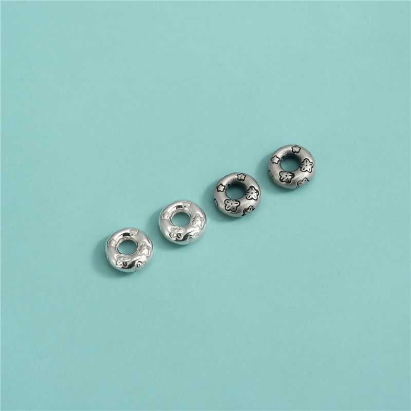 S925 sterling silver small flower spacer, spacer, scattered beads, circular DIY hand-woven rope pearl bracelet, closed loop accessory pic 4