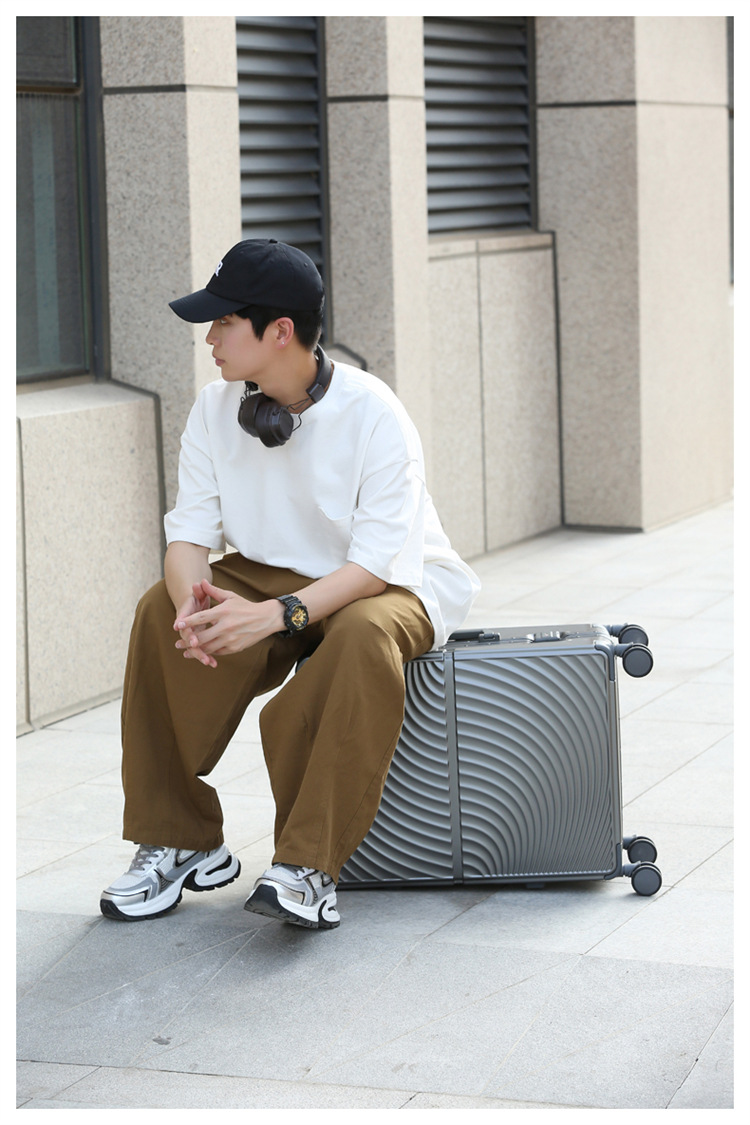 宽拉杆铝框行李箱万向轮大容量20寸24可登机密码箱旅行箱时尚拉杆详情33