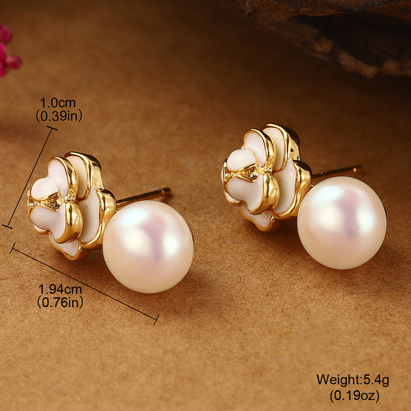 Flower pearl earrings with a light luxury and high-end feel for summer 2024, versatile 925 accessories, French retro earrings for women wholesale pic 24