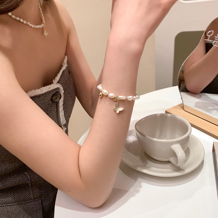 巴洛克淡水珍珠项链女夏气质网红设计感蝴蝶锁骨链不规则珍珠颈链详情21