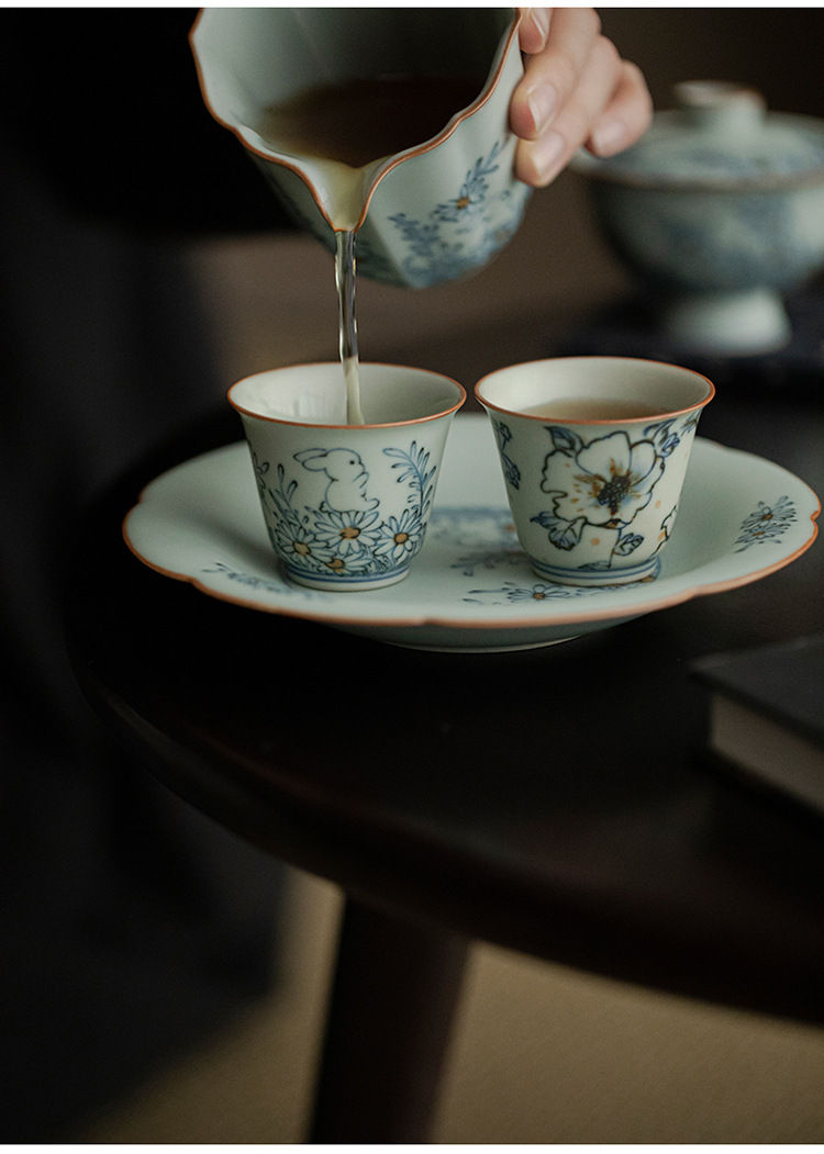方曾亚青野菊兔陶瓷青花纹饰茶杯陶瓷茶具杯子泡茶杯功夫茶具详情5