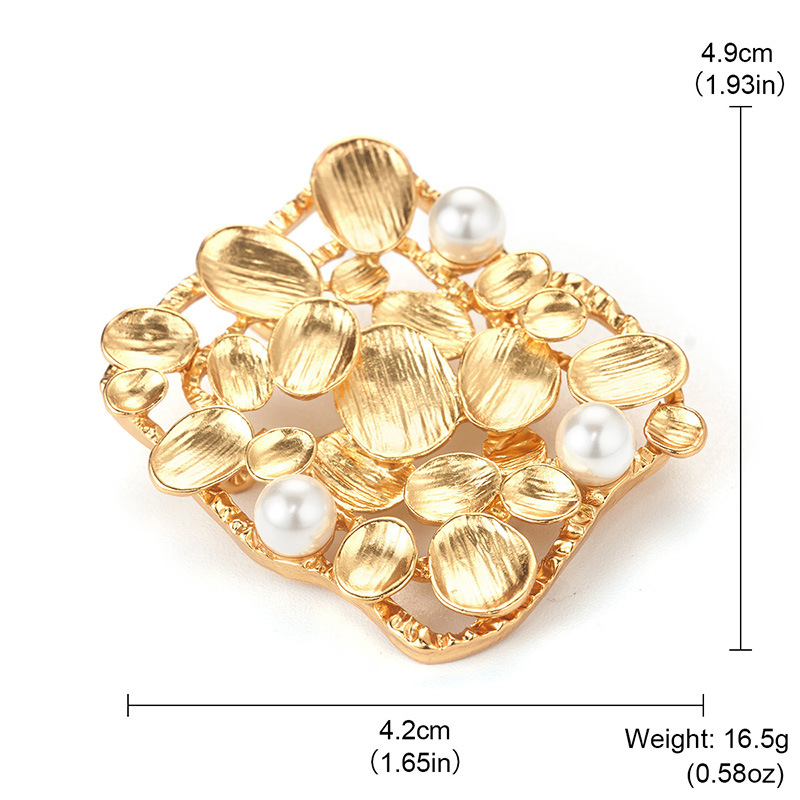 Wholesale of retro high-end gold niche design brooches, heavy industry light luxury fashion Vintage accessories pic 25