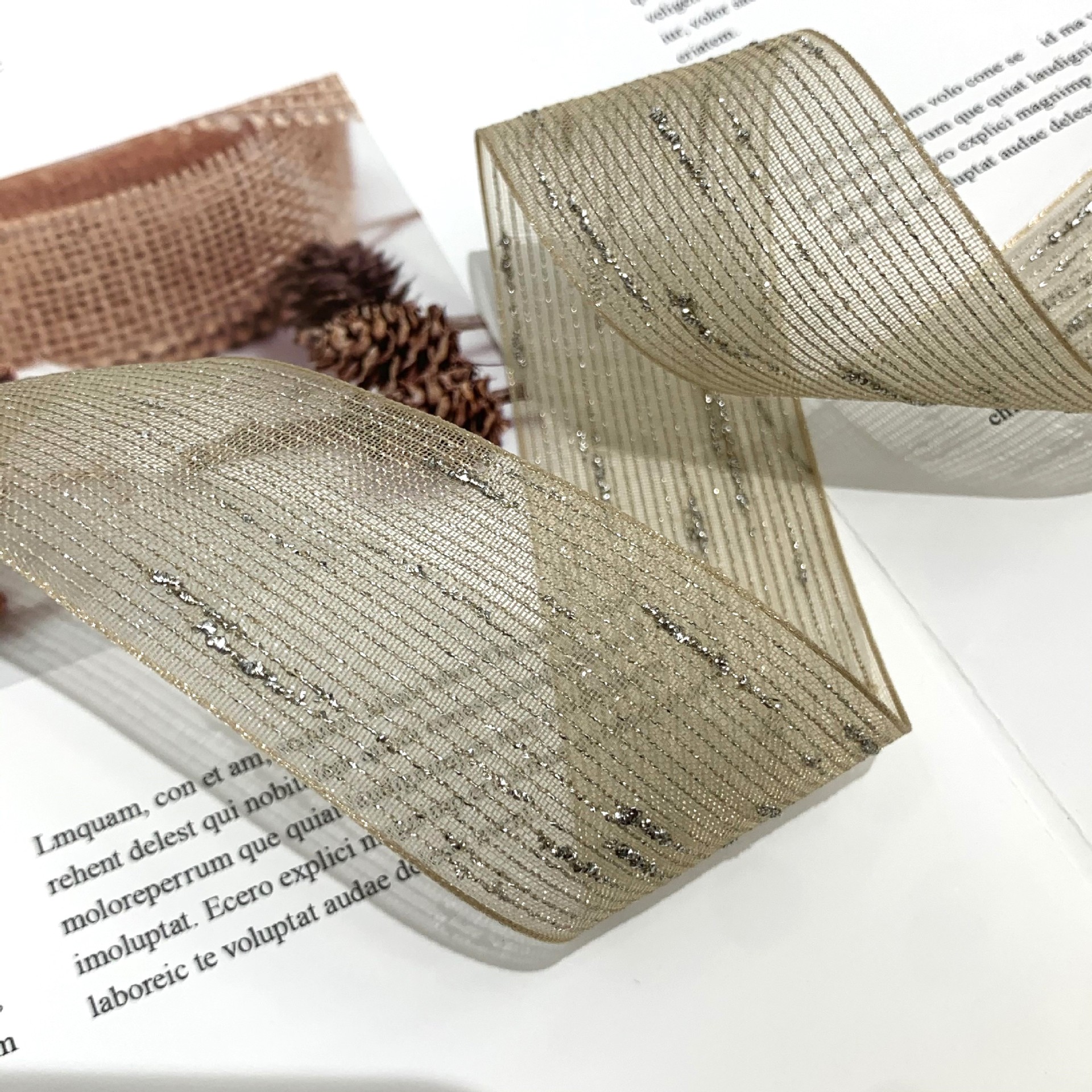 蒂芙尼蓝喜糖礼盒 银色水波纹纱带草帽帽围 蝴蝶结配件 浪漫派对装饰 织带 精美礼品盒装饰带详情5