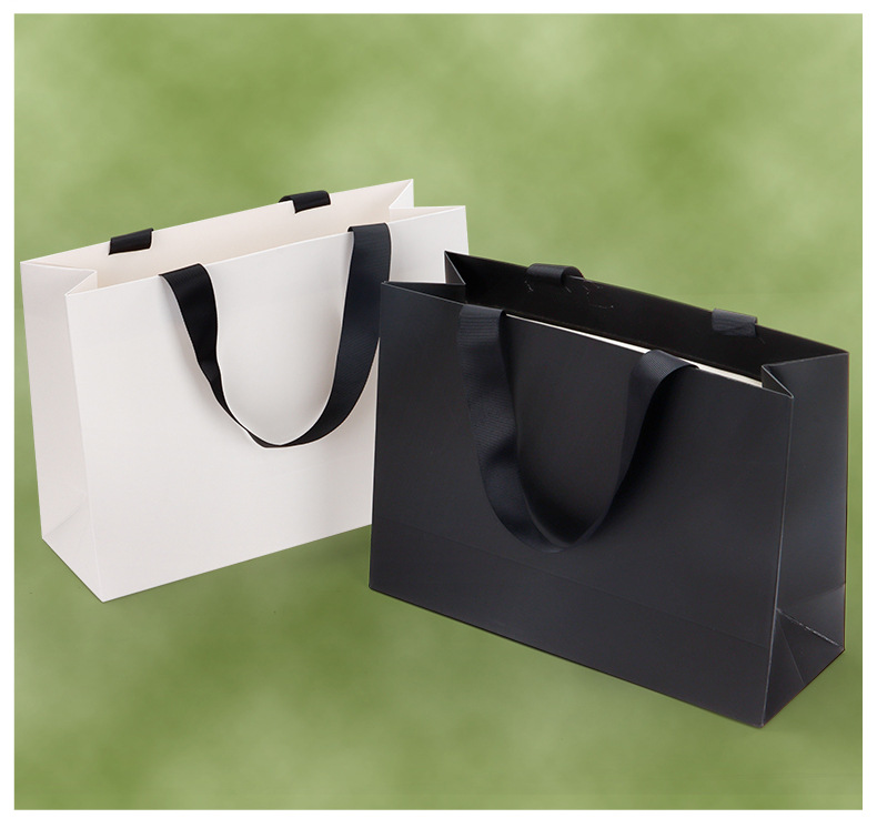 内嵌现货纸袋高档手提袋加厚白卡礼品购物袋服装包装袋外贸袋子详情15