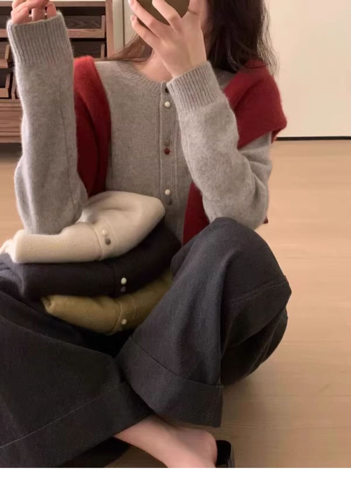 新年红色圆领针织开衫外套女秋冬慵懒风加厚毛衣宽松短款上衣外穿详情11