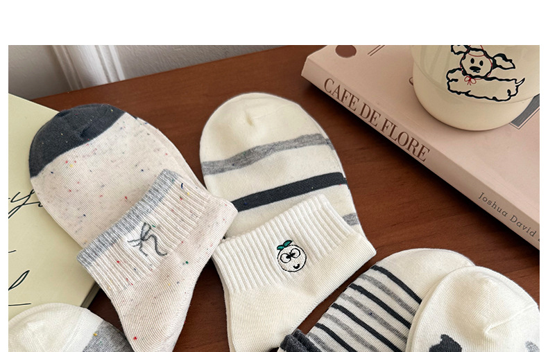 2025年夏季新款袜子女船袜低帮吸汗条纹韩版薄款灰色可爱短筒袜详情25