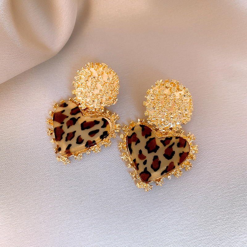 钢针圆形纹路爱心树脂豹纹耳钉复古宫廷风耳环时尚美拉德耳饰批发详情5