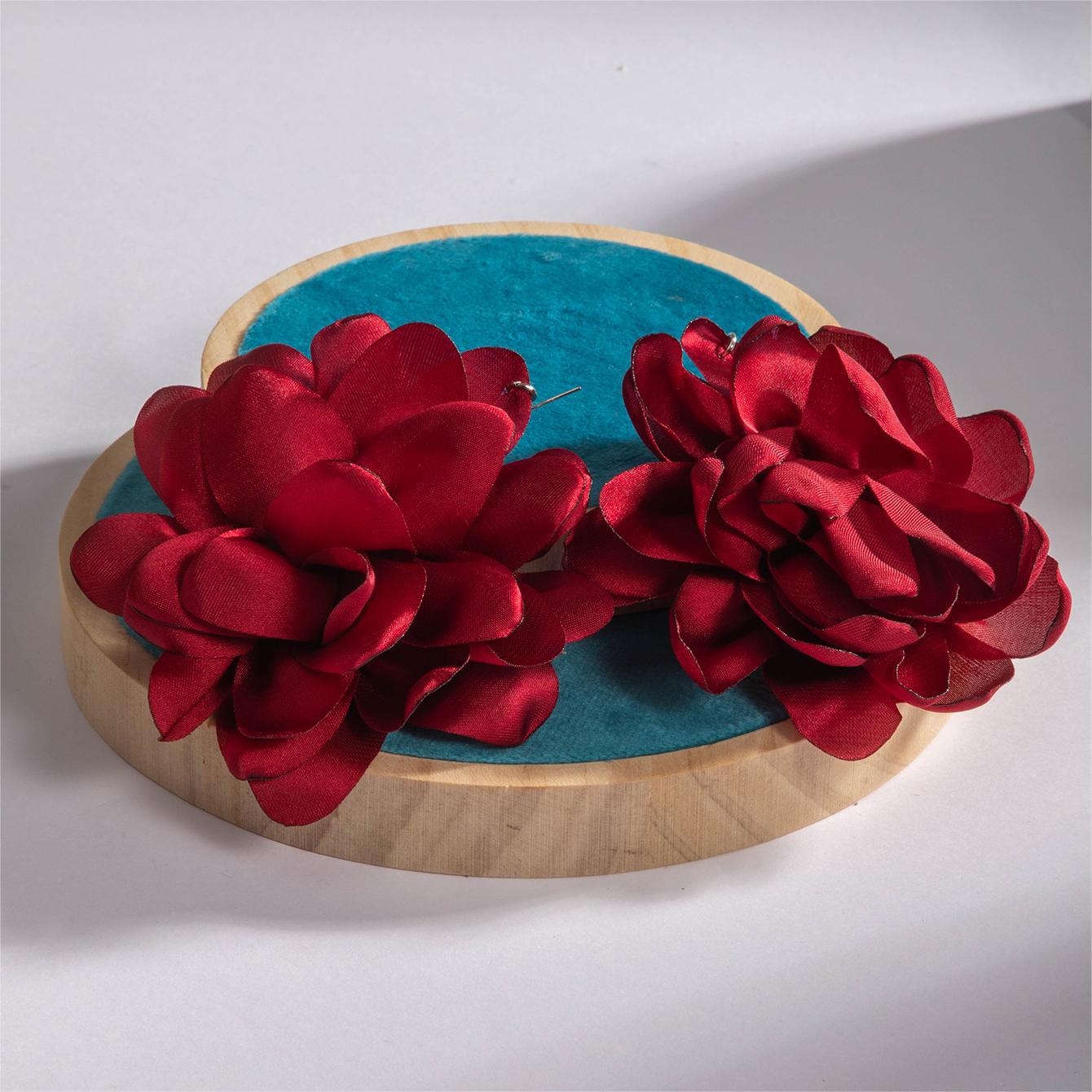 欧美跨境新款饰品 韩式蓬松大花朵耳环 高级绒布蕾丝多色耳饰套装详情2