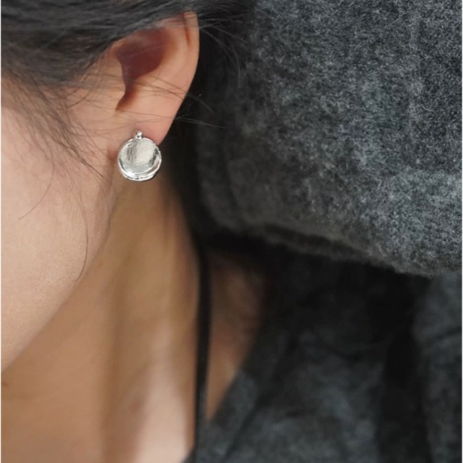 ABOA*家经典款耳钉 早春新款个性冷淡风轻奢精致圆形肌理感耳钉详情6