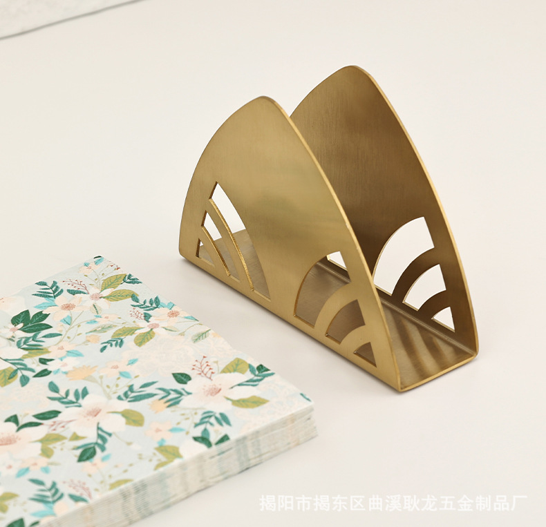 ins金色三角形不锈钢纸巾架 西餐厅咖啡厅酒店餐桌夹纸金属餐巾座详情9