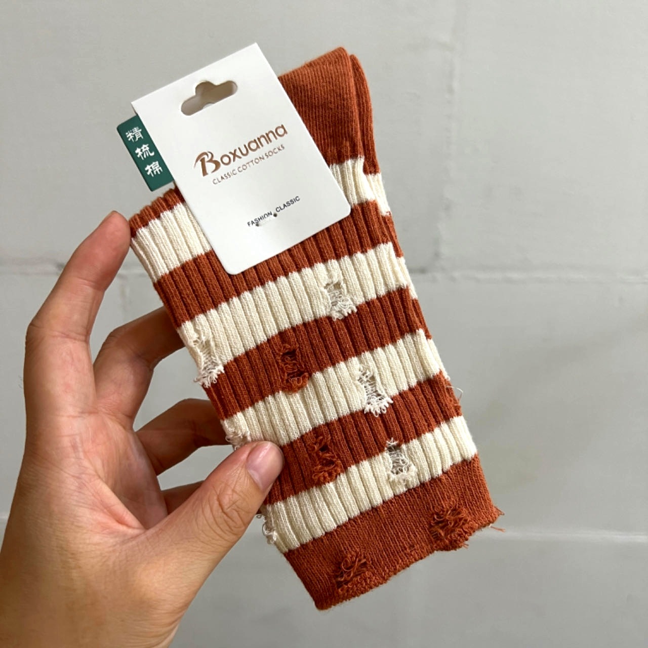 供商超纯色加厚袜子女秋冬中筒袜吸汗防臭棉袜男女士保暖长袜批发详情16