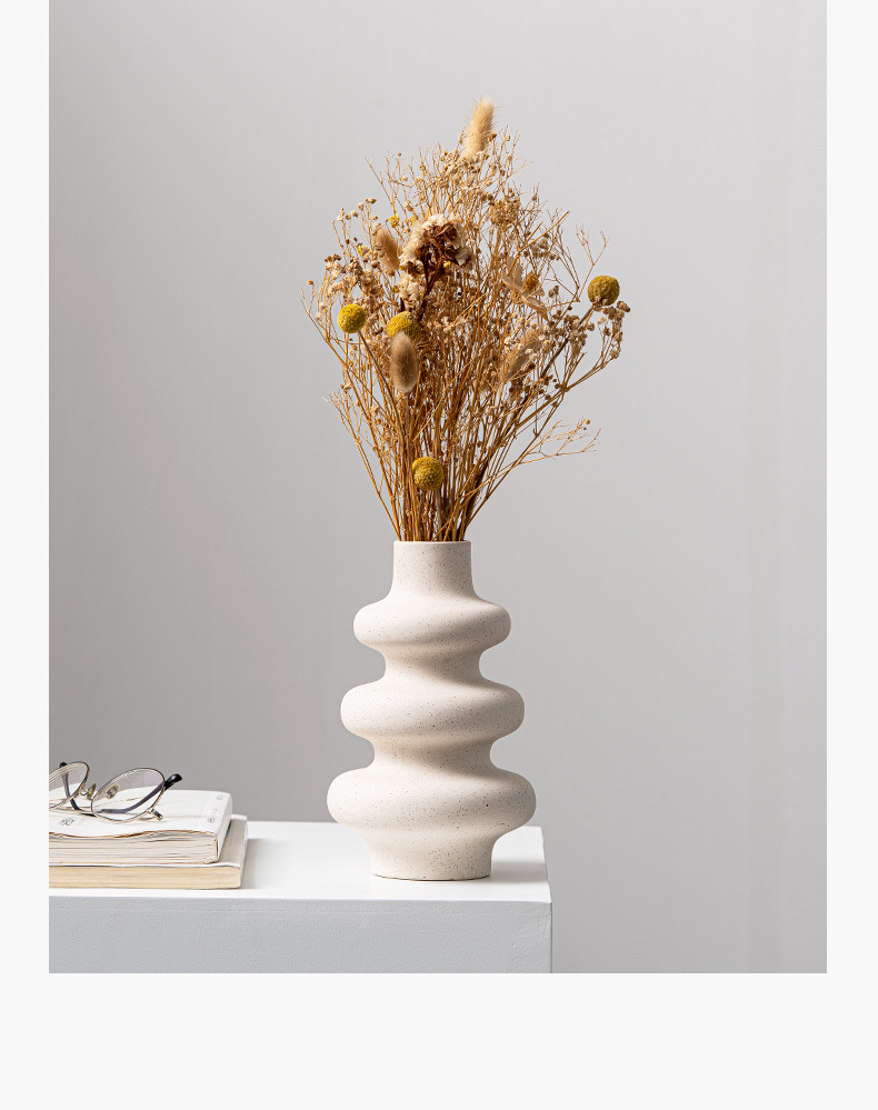 2025 Irregular-shaped ring Ceramic Vase, cute, ins, simple and modern frosted flower vase, creative homestay decoration, high-end pic 5