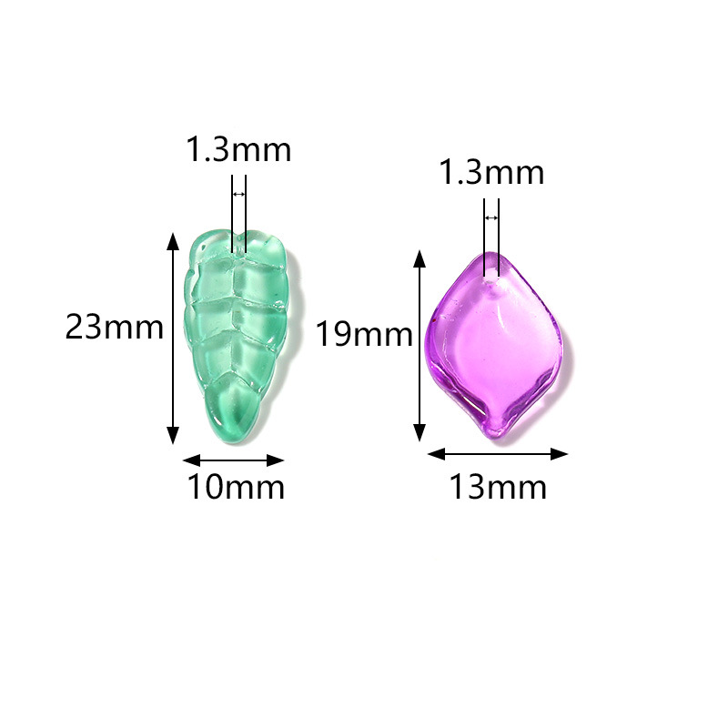 Wholesale of popular transparent colored gold sand leaf pendants in Europe and America, diy maple leaf bags, pendants and small accessories pic 23