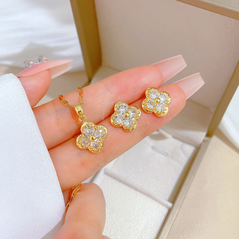 【钛钢】四叶花朵项链耳环套装轻奢微镶个性气质宴会耳饰项饰组合详情10