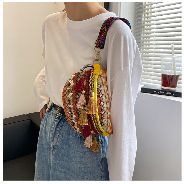 国潮民族风撞色流苏包包女新款编织个性复古彩带腰包斜挎详情21