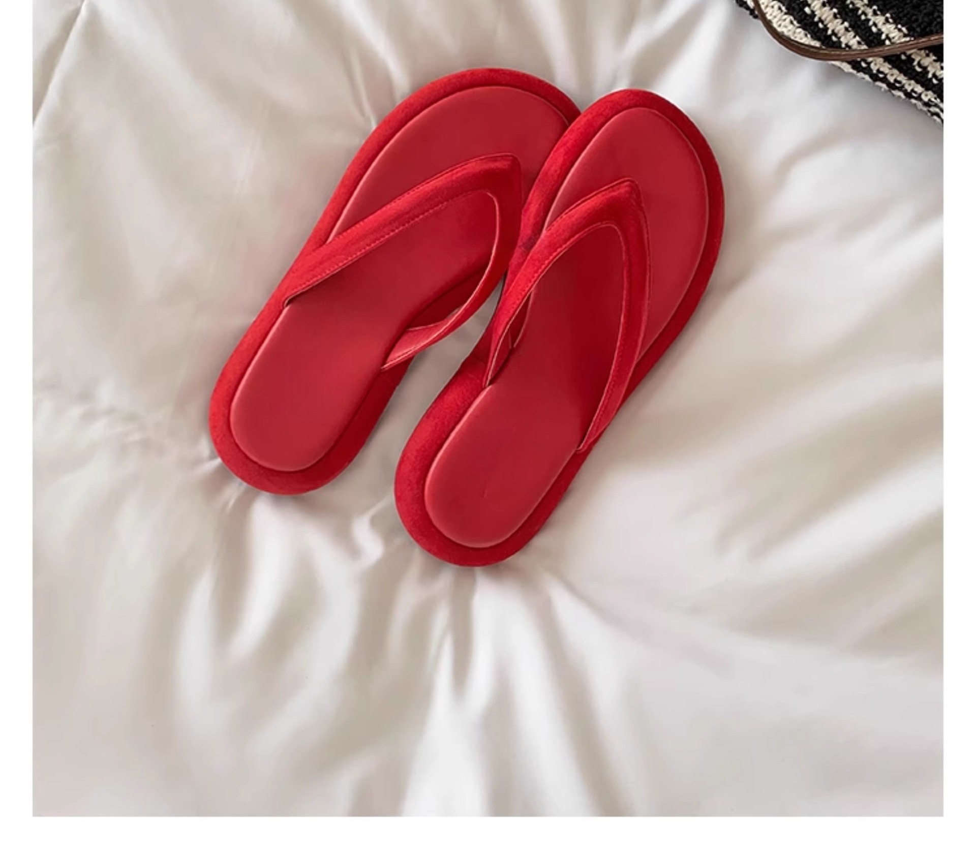 【sheii苏茵茵】同款~踩屎感沙滩度假厚底人字拖鞋女凉拖外穿详情10