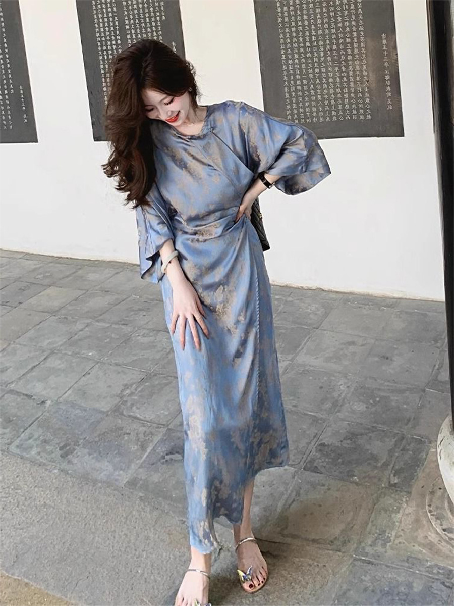 新中式女装2024夏装国风连衣裙高端改良旗袍年轻款小个子日常可穿详情5