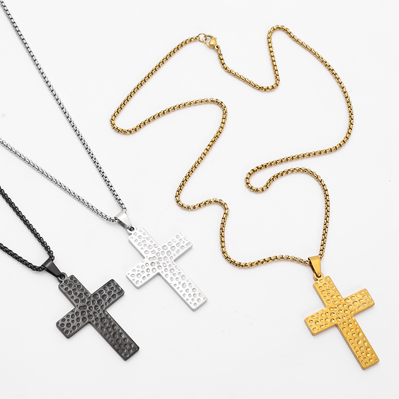 A fashionable and trendy stainless steel cross three-dimensional necklace with a versatile style and suitable for both men and women, featuring cross-border supply from Europe and America pic 4