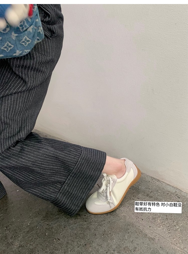 2025秋季新款圆头拼色系带板鞋女复古厚底挂件休闲德训鞋阿甘女鞋详情10