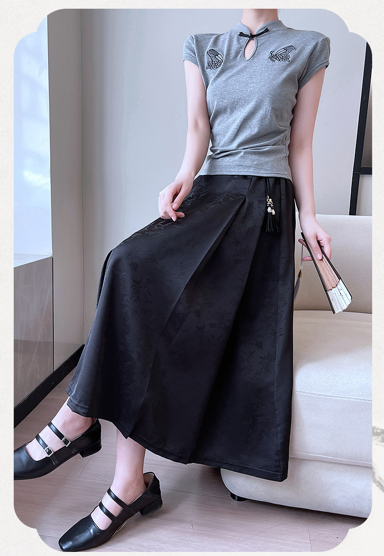 New Chinese-style satin skirt for women in spring and summer, gentle, high-waisted, slimming, large swing, retro jacquard, Chinese-style horse face skirt, Chinese trend pic 2