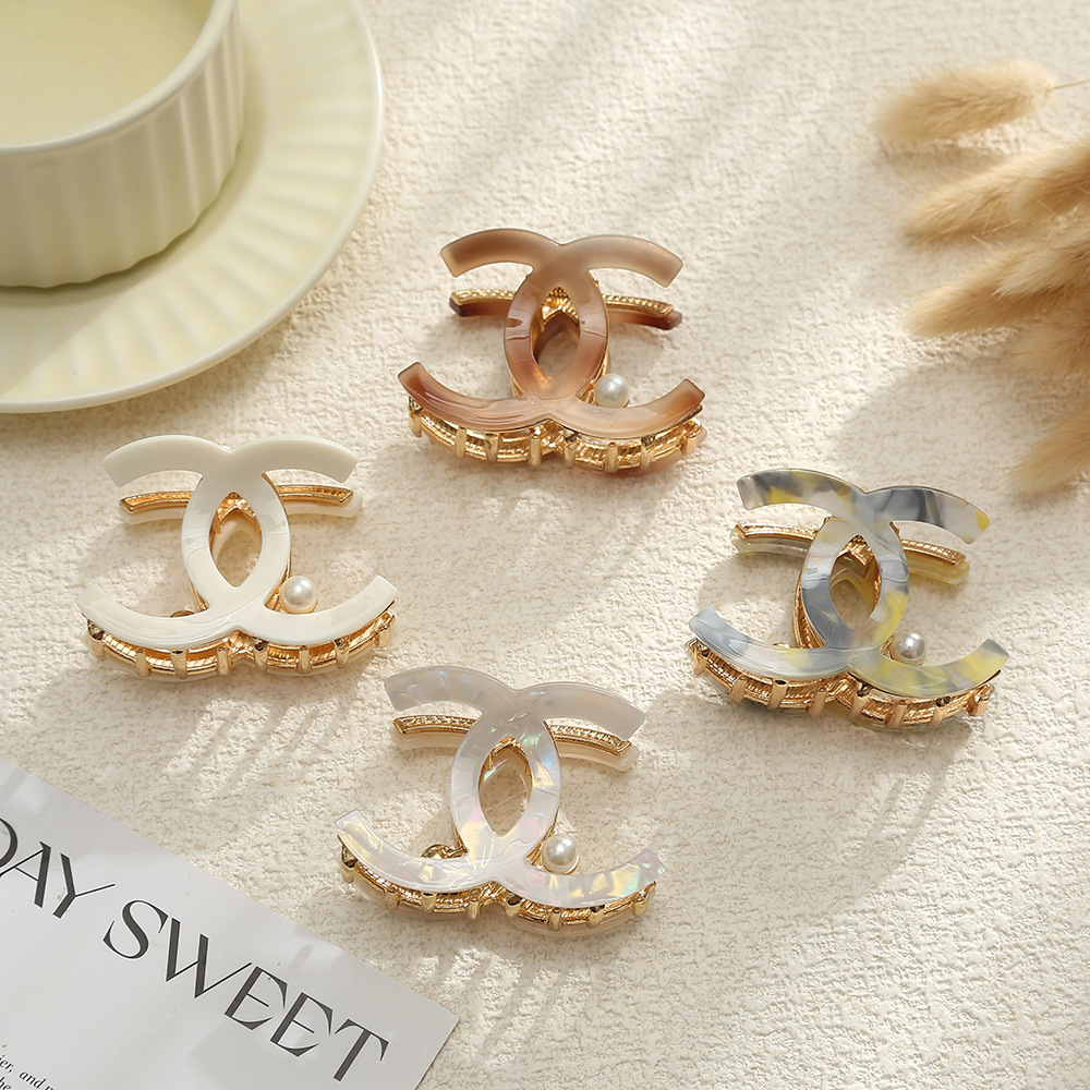 气质双C醋酸珍珠交叉抓夹半丸子头后脑勺盘发夹子鲨鱼夹现货批发详情3