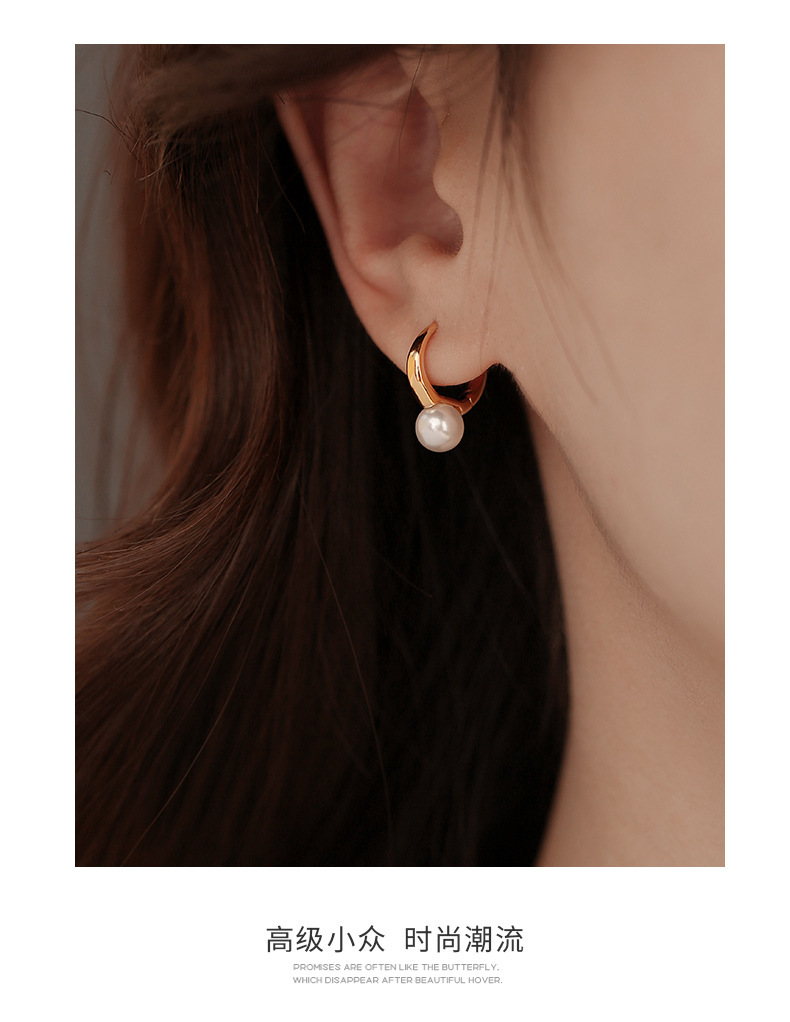 S925 silver needle ear studs are small, light and luxurious. They feature a niche design for women without ear holes, exuding a sense of high-end elegance. They are exquisite earrings pic 7