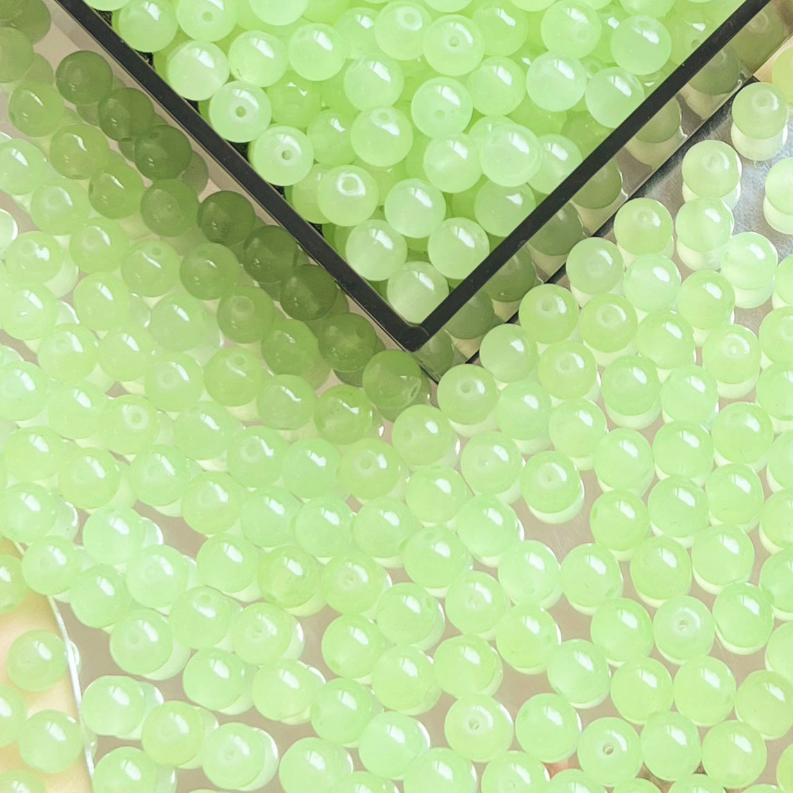 Solid-color glass beads, handcrafted DIY bracelets, necklaces, mobile phone chains, beaded hairpins, decorative glass bead accessories pic 12