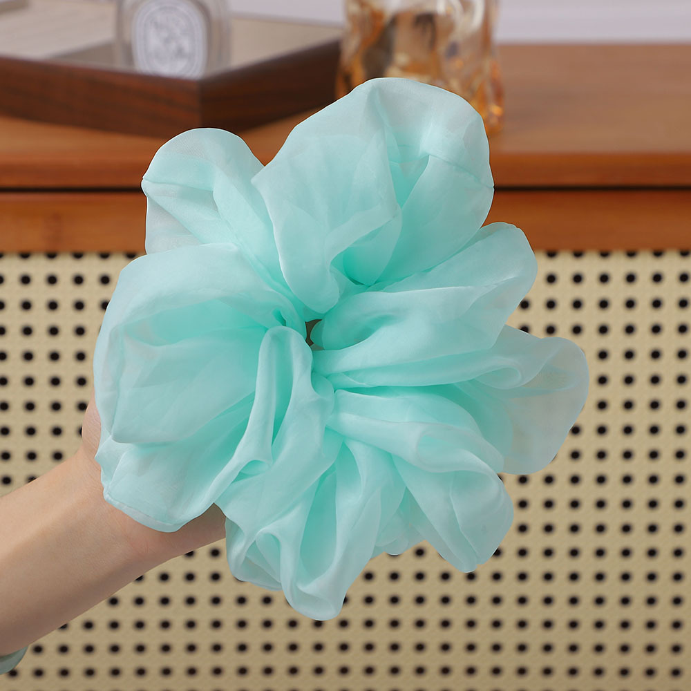 Autumn and winter solid-color large cloud-shaped large intestine hair band, French retro high-elastic seamless knitted hair tie headwear accessory pic 6
