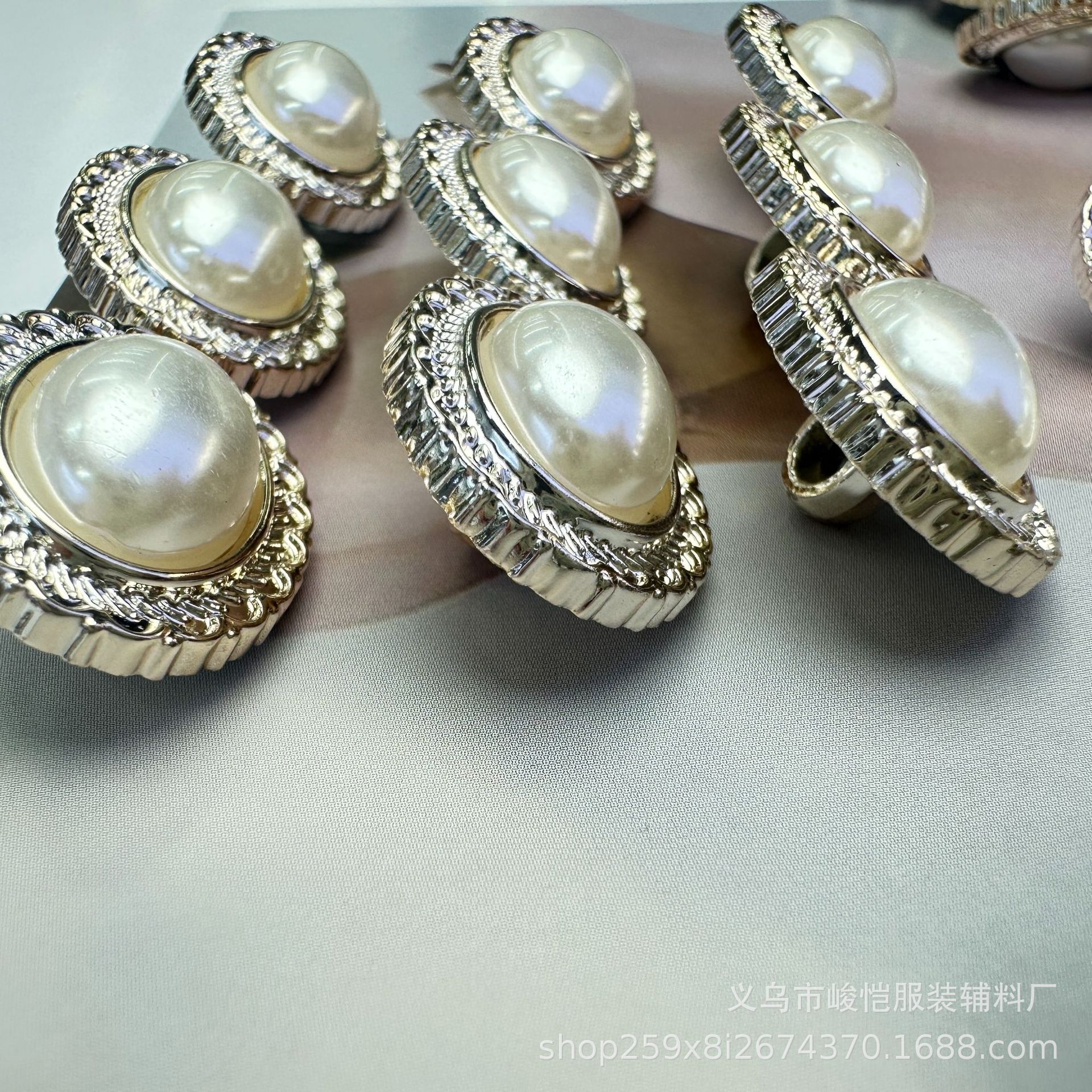 复古桃心圆形珍珠DIY饰品配件发夹发饰鞋帽包包装饰贴片洞洞鞋贴详情9