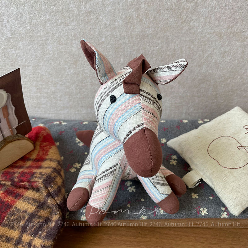 新款韩式布艺独角兽小马娃娃手工儿童安抚玩偶创意居家摆件礼物女秋冬复古格纹条纹布艺小马玩偶 软萌治愈可爱毛绒摆件送礼佳选详情6