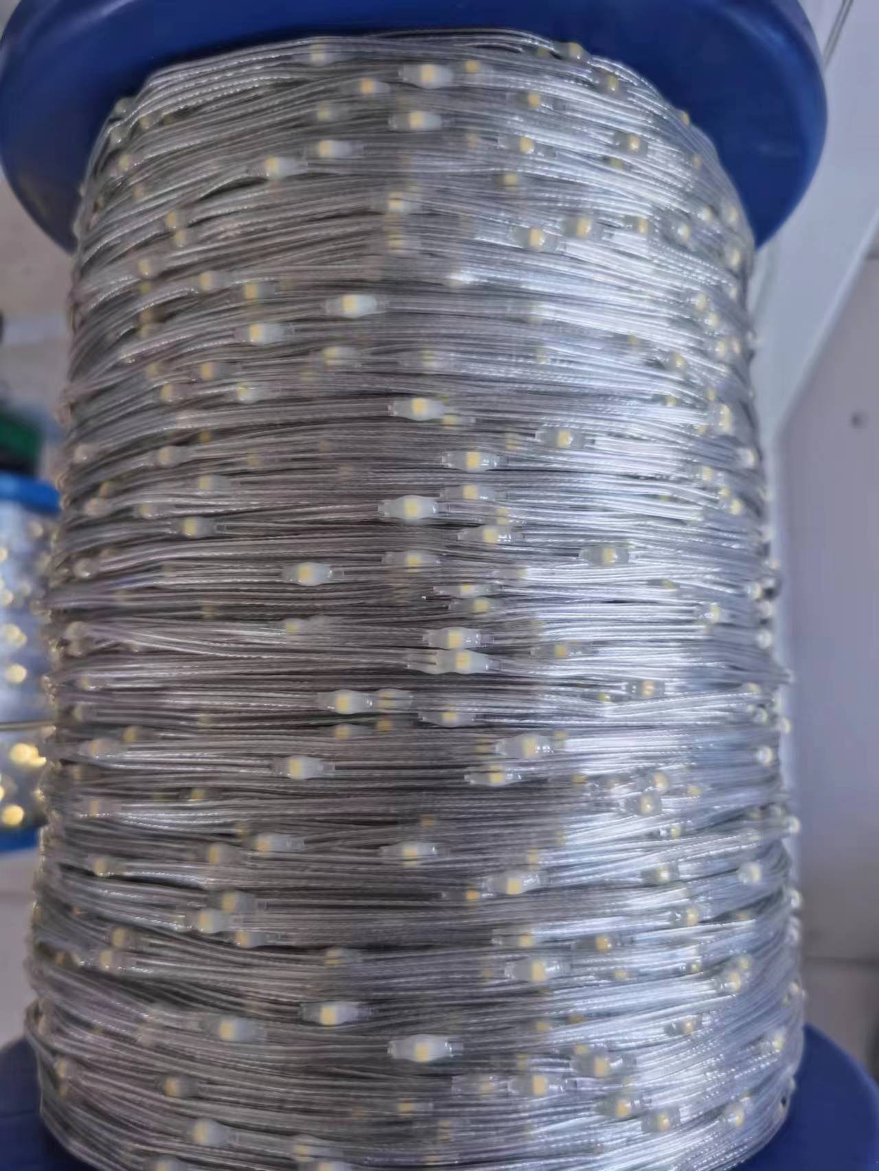 新品户外皮线灯串点控RGB裸灯串氛围装饰灯点控灯串户外防水彩灯详情8