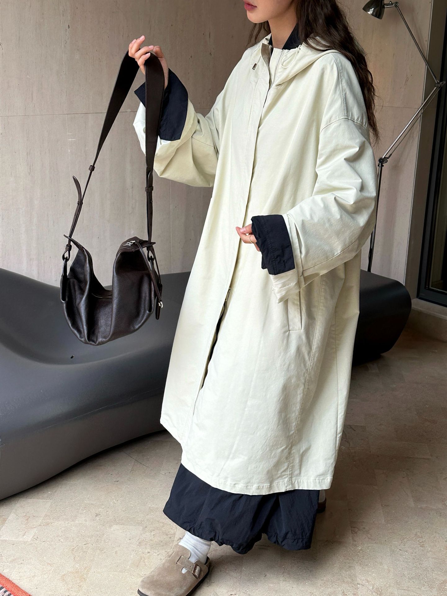 The new autumn Japanese-style outdoor street casual hooded silhouette windbreaker is a slimming and windproof long coat for women pic 29