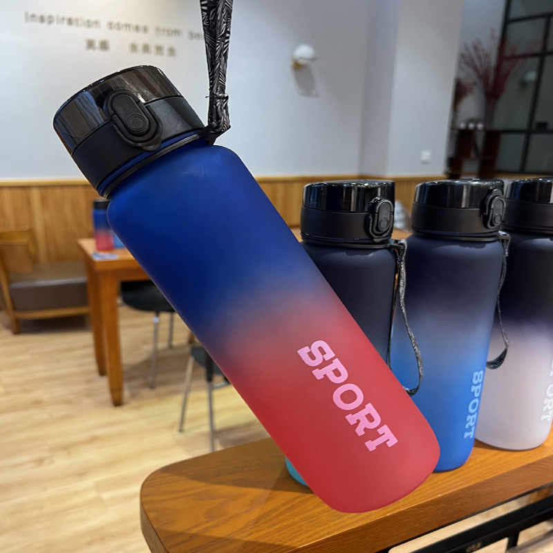 亚马逊运动健身大容量磨砂渐变摇摇杯防摔户外学生男女塑料水壶详情9