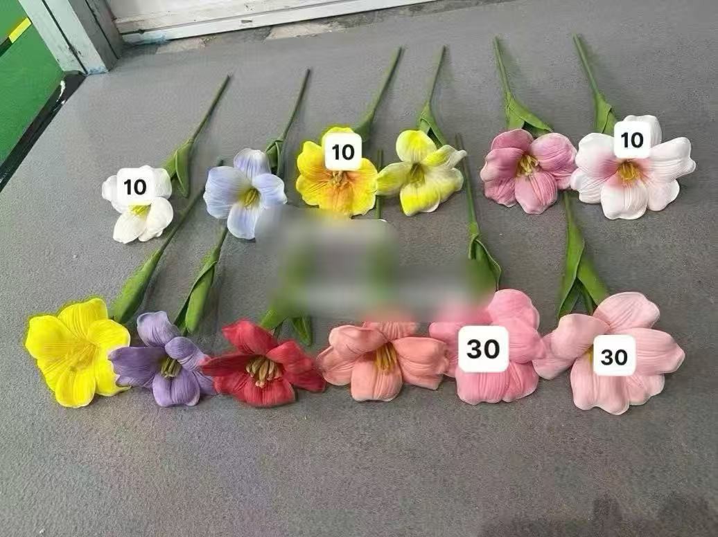 厂家直销ins火爆款PU开口笑郁金香 环保仿真高档家居酒店装饰新款详情2