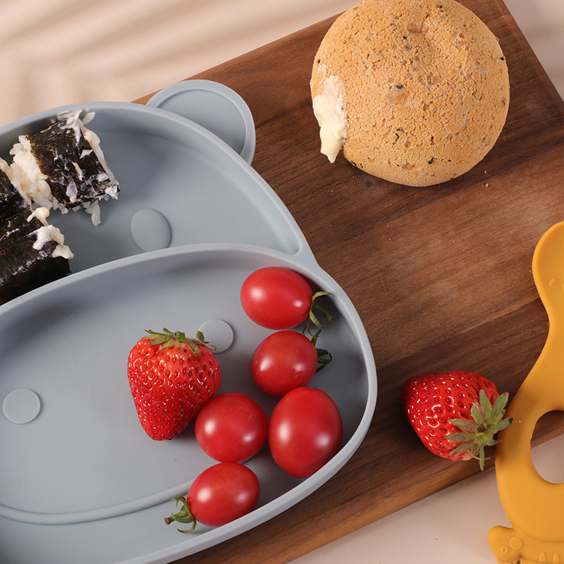 儿童硅胶吸管水直筒杯学饮杯婴儿食品级训练宝宝喝水杯耐高温防摔详情4