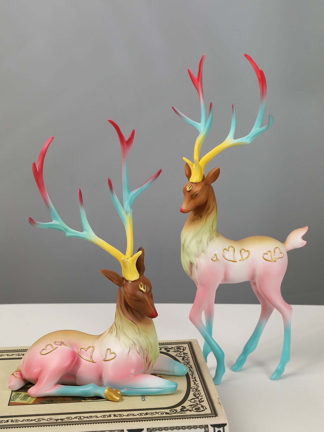 北欧简约高级小众彩色爱心一鹿有你鹿摆件玄关房间客厅落地饰品详情8