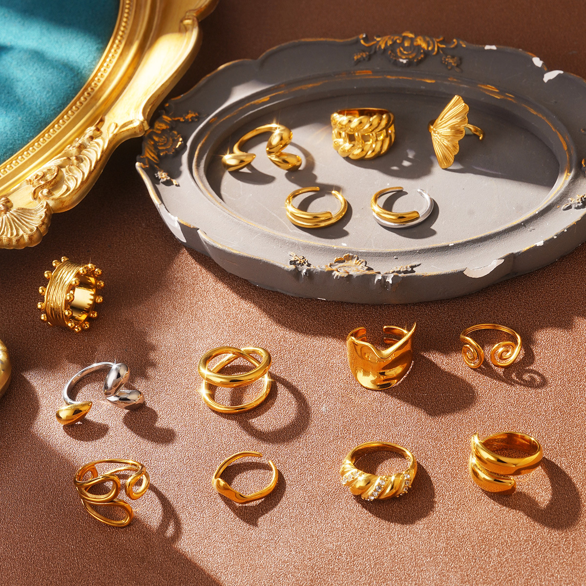 European and American fashionable stainless steel rings with hollowed-out, niche wide lines, high-end design sense, and gold jewelry wholesale pic 18