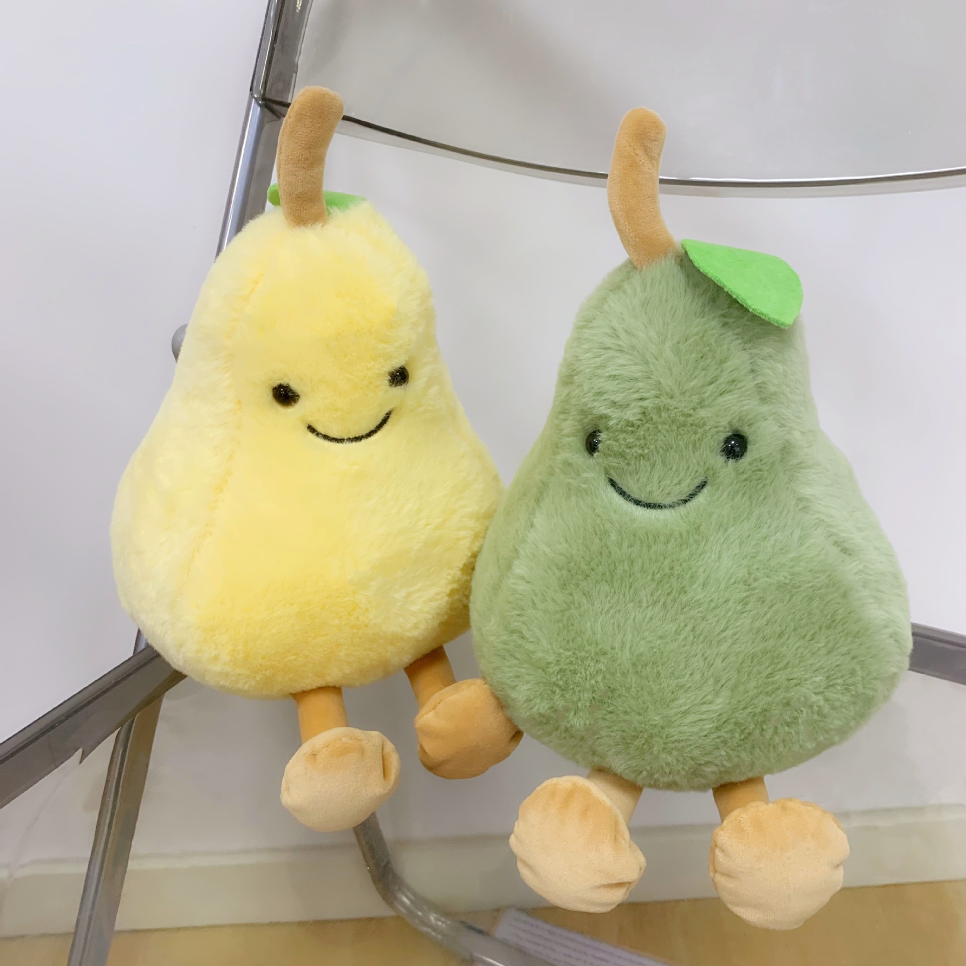 Xiaohongshu best-selling fruits, pears, plush toys, claw machines, street decoration, small gifts, factory wholesale pic 10