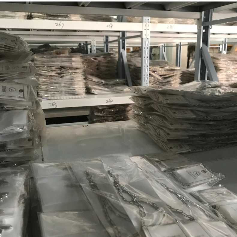 批发外贸皇冠不锈钢锆石耳钉六爪小耳钉耳饰钛钢耳骨钉女流行饰品详情31