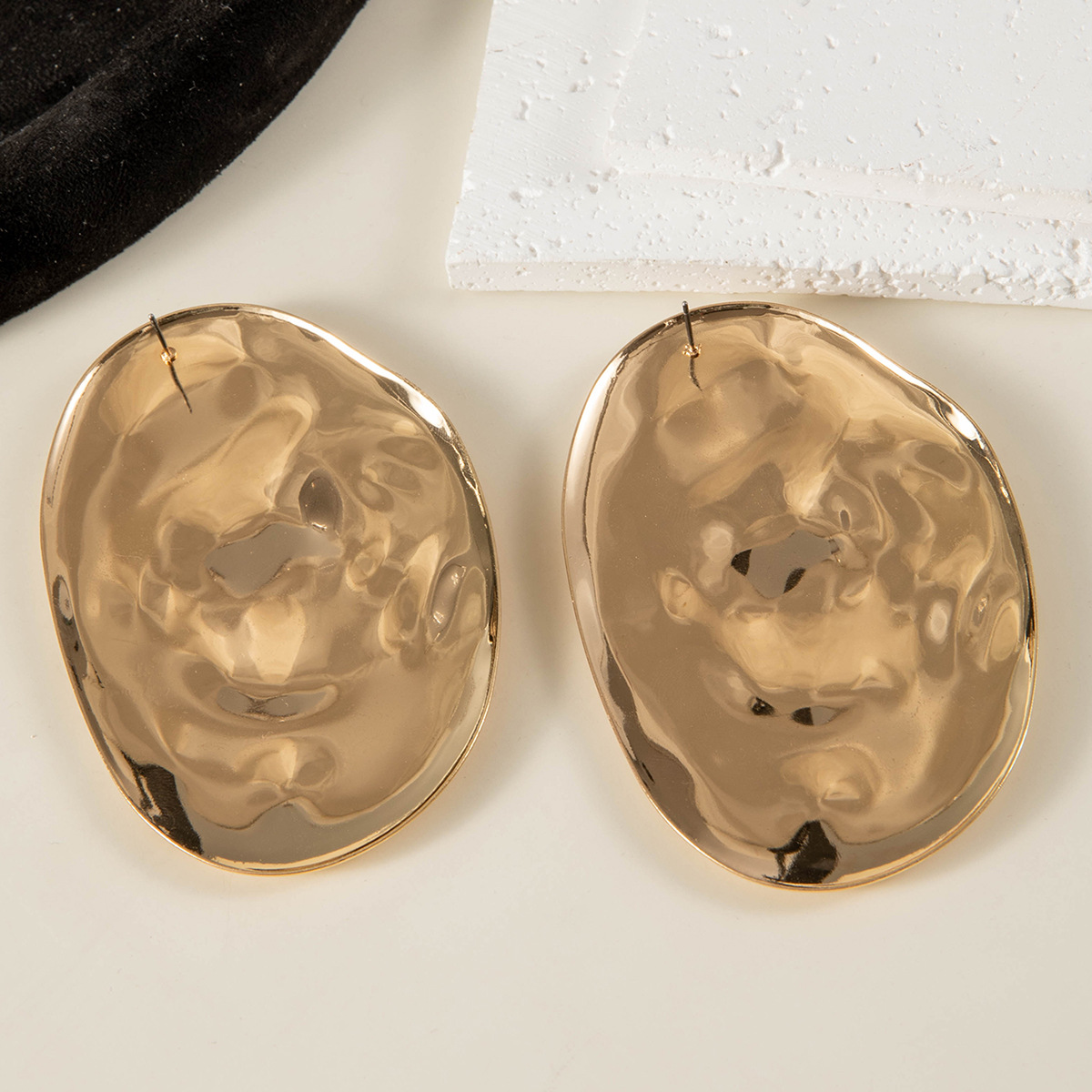 欧美跨境时尚几何设计感褶皱花朵耳环 小众镶珍珠高级感耳环耳饰详情20