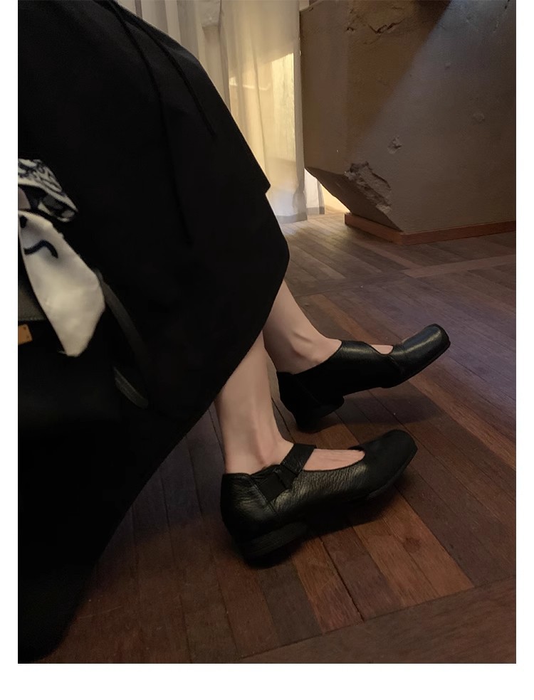 葡萄妈同款鞋复古做旧风质感马皮暗黑风方头粗跟单鞋女夏季详情23