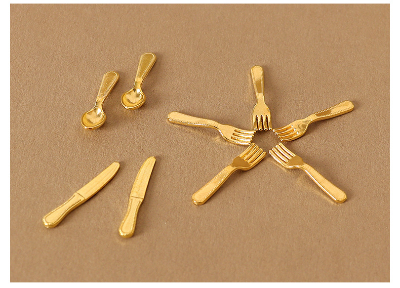 Dollhouse miniature classic knife, fork and spoon tableware simulation mini dollhouse scene model Decorative small ornaments pic 9