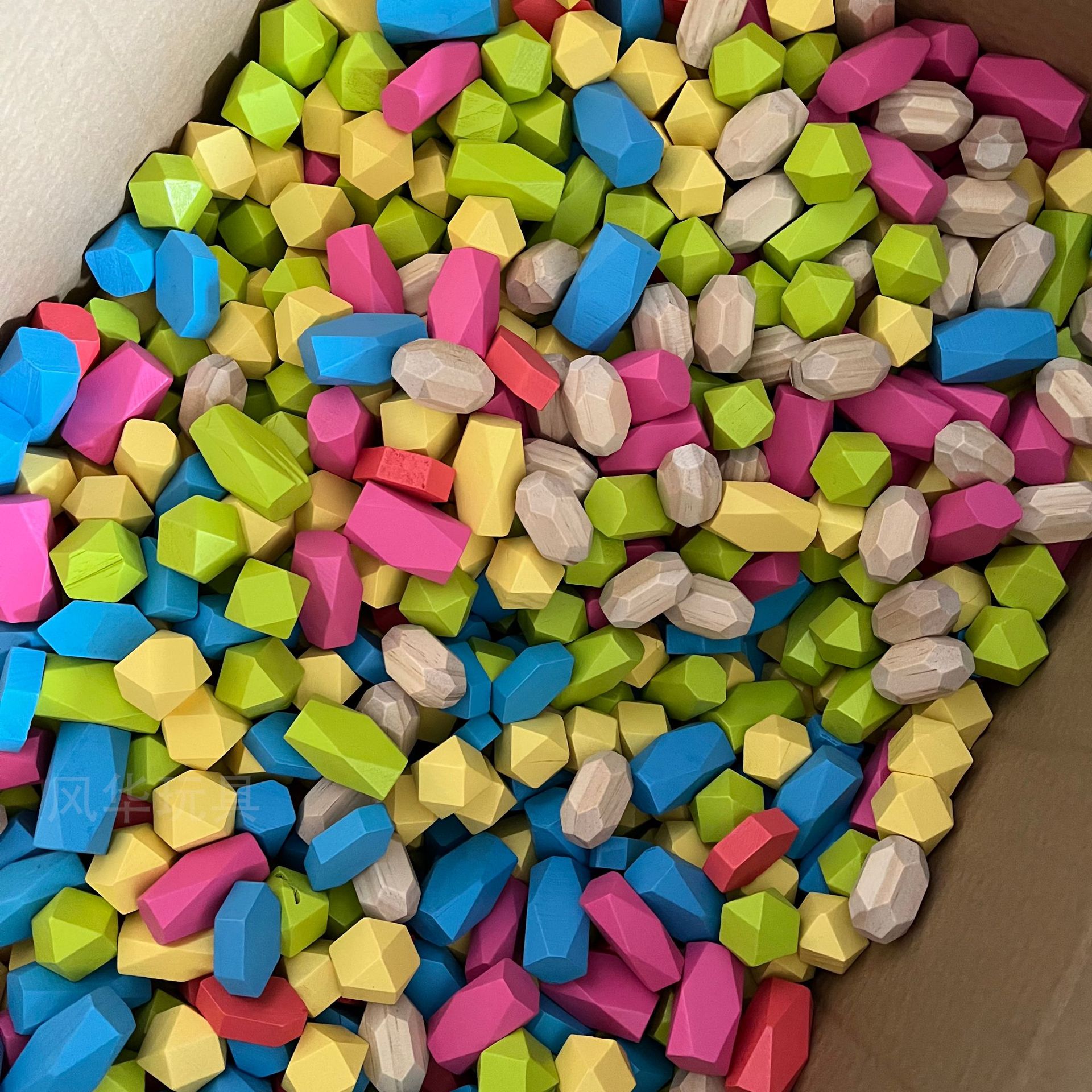 Flawed Stone stacking puzzle, colorful building blocks, Stone stacking, Jenga toy figurines, training boys and girls, stones pic 4