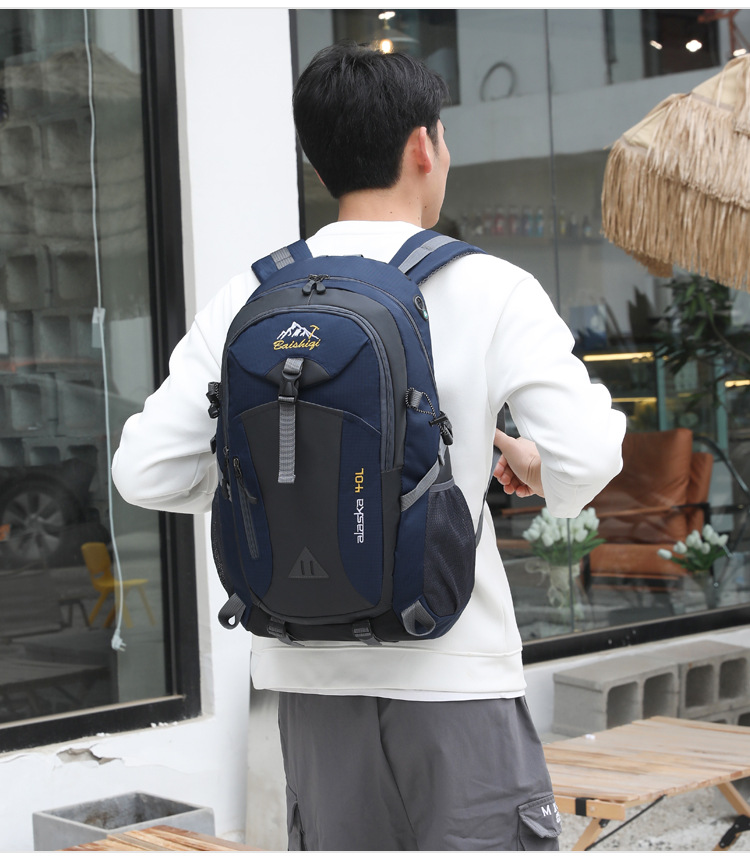  逸途 登山包户外运动秋冬男女双肩电脑包时尚学生书包休闲40L旅行背包详情33