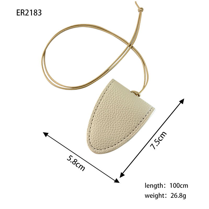 2025新款春天色pu皮革磁吸挂脖眼镜包项链韩系长款墨镜挂件眼镜夹详情2